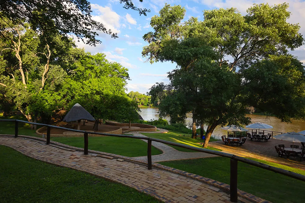 Paquete de caza exclusivo en el delta del Okavango.